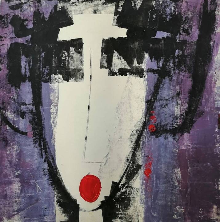 Портрет с ресницами на фиолетовом фоне